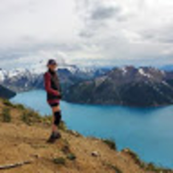 Meet your Posher, Gwen - Picture 1 of 1